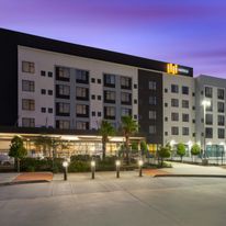 EVEN Hotel Shenandoah-The Woodlands
