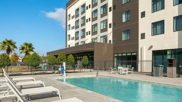 EVEN Hotel Shenandoah-The Woodlands Pool
