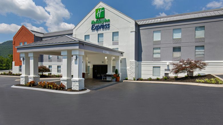 Holiday Inn Express Exterior. Images powered by <a href="https://www.leonardoworldwide.com" target="_blank" rel="noopener">Leonardo</a>.