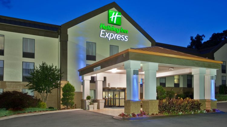 Holiday Inn Express Exterior