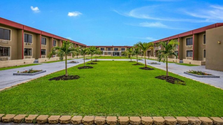 OYO Hotel Exterior