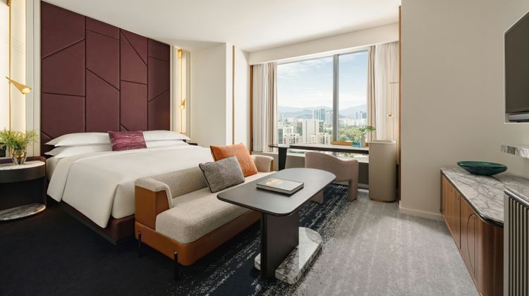 Kimpton Naluria Kuala Lumpur Suite