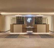 Holiday Inn London Bloomsbury Exterior