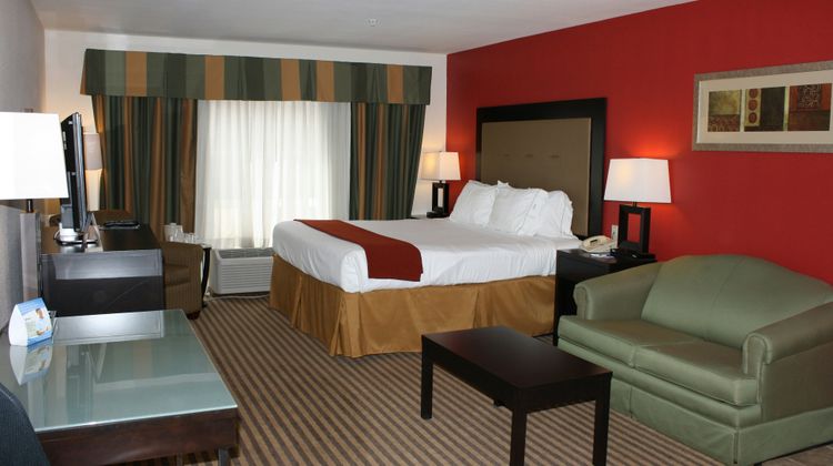 Holiday Inn Express Room