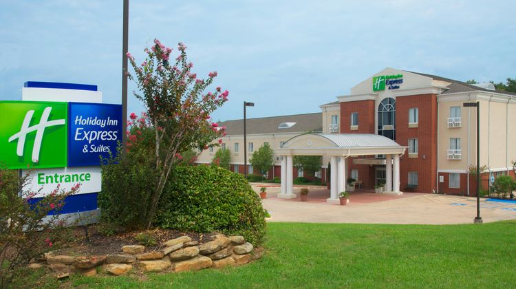 Holiday Inn Express Exterior