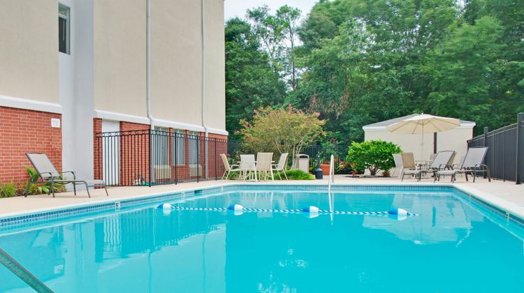 Holiday Inn Express Pool