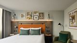 Holiday Inn London Bloomsbury Room