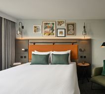 Holiday Inn London Bloomsbury Room