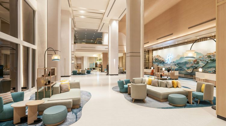 Holiday Inn Pattaya Lobby