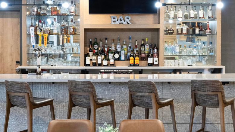 <b>Staybridge Stes Rochester-St Marys Area Restaurant</b>. Images powered by <a href="https://www.leonardoworldwide.com/" title="Leonardo Worldwide" target="_blank">Leonardo</a>.