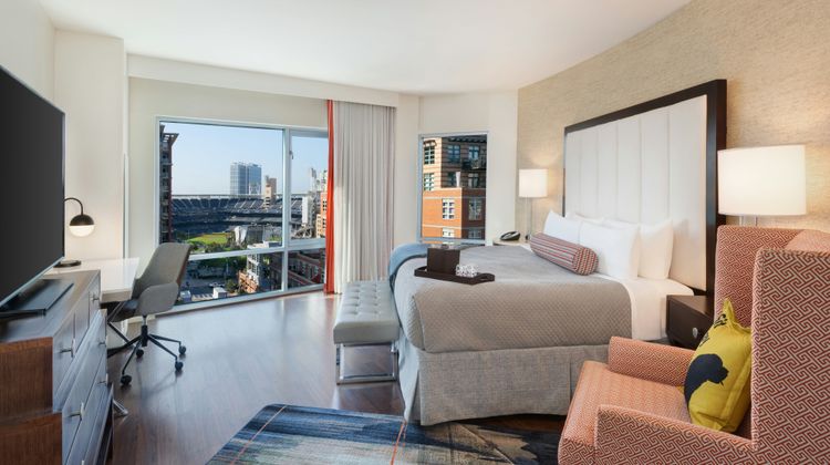 Hotel Indigo San Diego-Gaslamp Quarter Suite