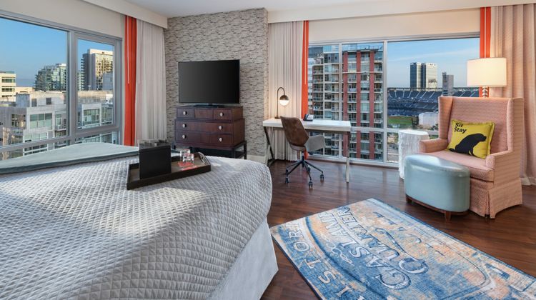 Hotel Indigo San Diego-Gaslamp Quarter Suite