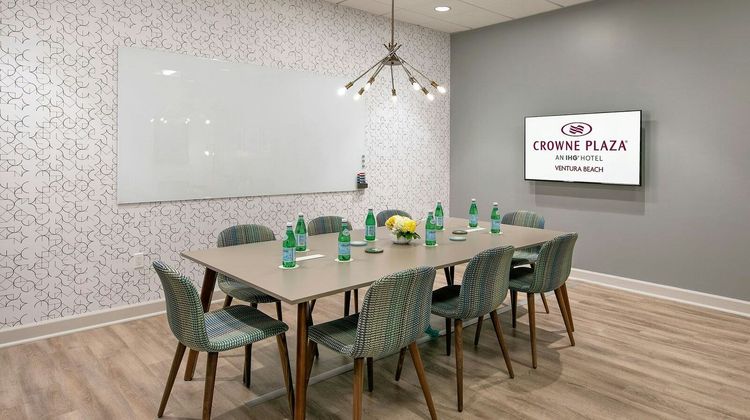 Crowne Plaza Ventura Beach Meeting