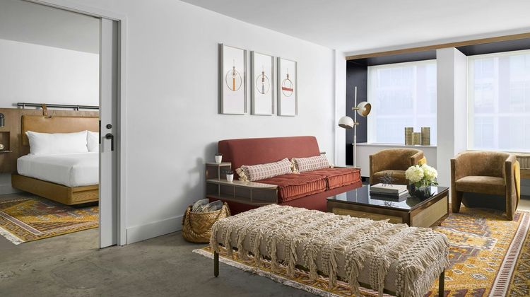 Yours Truly DC Suite