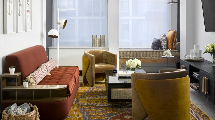 Yours Truly DC Suite