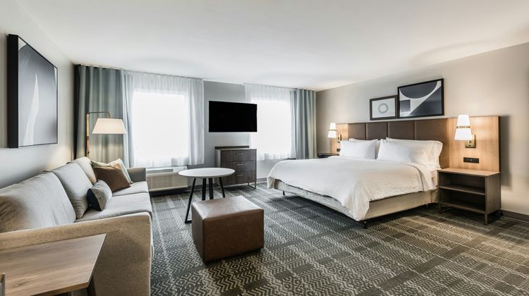 Staybridge Suites Dawson Creek Room