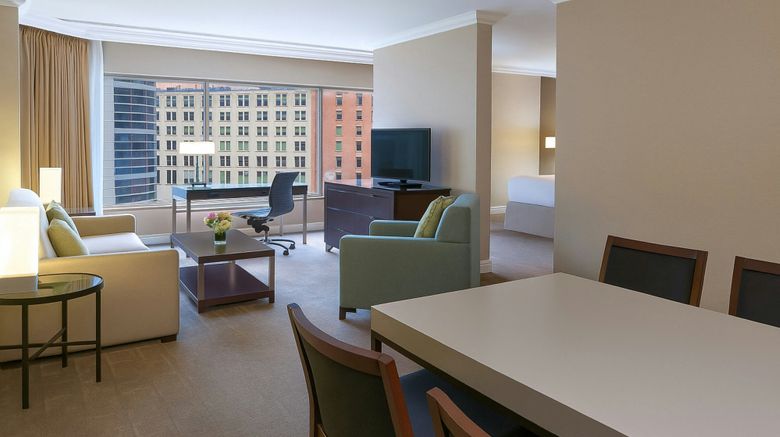 <b>InterContinental Toronto Centre Suite</b>. Images powered by <a href="https://www.leonardoworldwide.com/" title="Leonardo Worldwide" target="_blank">Leonardo</a>.