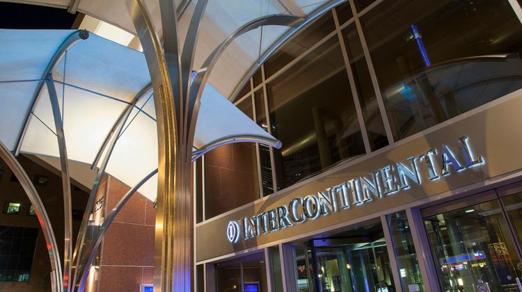 InterContinental Toronto Centre Exterior