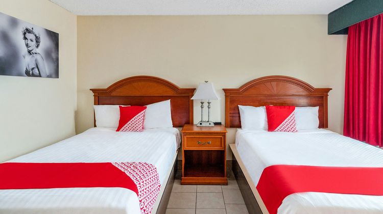 OYO Hotel San Antonio Lacklandnear Seawo Room