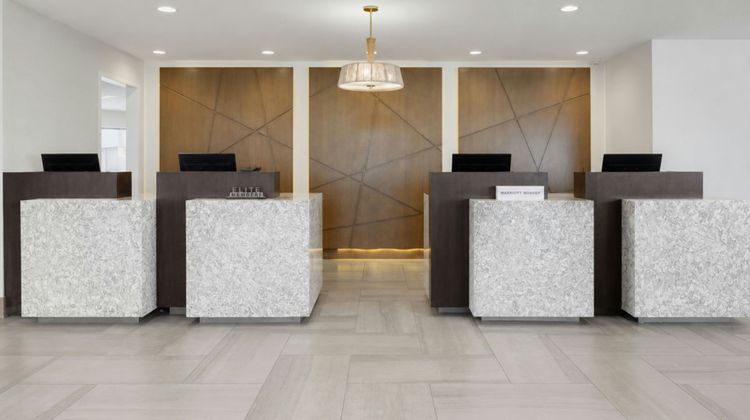 Fairfield Inn & Suites Mt. Pleasant Lobby