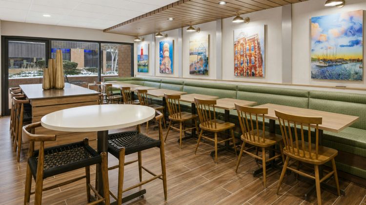 Fairfield Inn & Suites Mt. Pleasant Restaurant