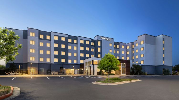 Residence Inn San Marcos Exterior