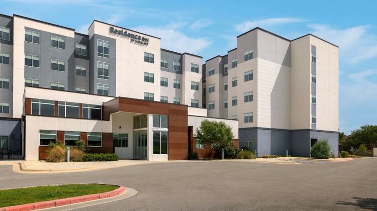 Residence Inn San Marcos Exterior