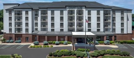 Courtyard Bloomington Exterior