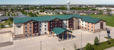 TownePlace Suites by Marriott Minot Exterior