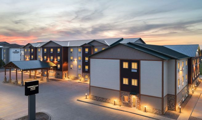 TownePlace Suites by Marriott Minot Exterior