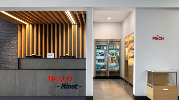 TownePlace Suites by Marriott Minot Lobby