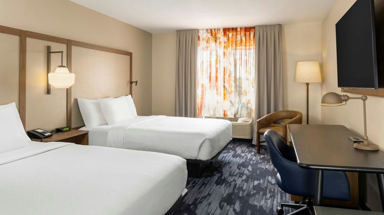 Fairfield Inn/Suites Minneapolis/St Paul Room