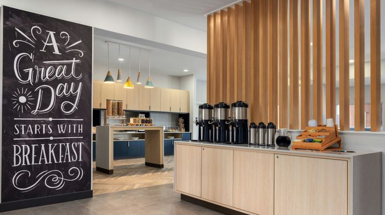 TownePlace Suites by Marriott Minot Restaurant