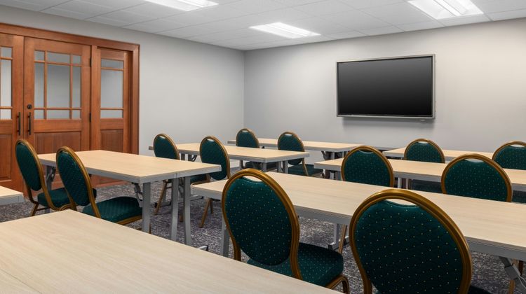 TownePlace Suites by Marriott Minot Meeting