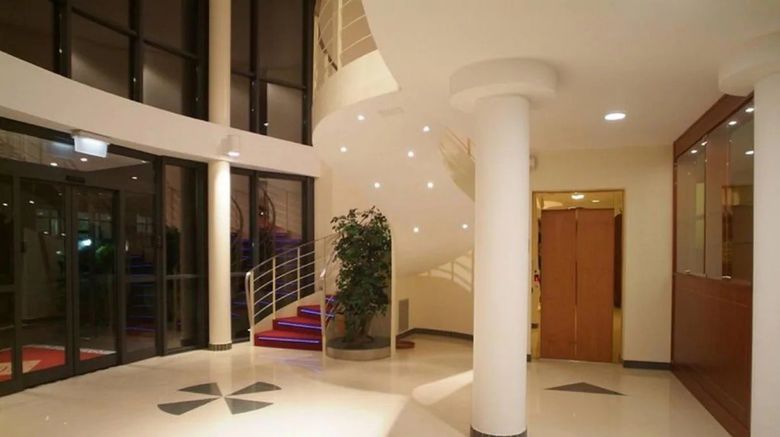 <b>Hotel Riz Lobby</b>. Images powered by <a href="https://www.leonardoworldwide.com/" title="Leonardo Worldwide" target="_blank">Leonardo</a>.