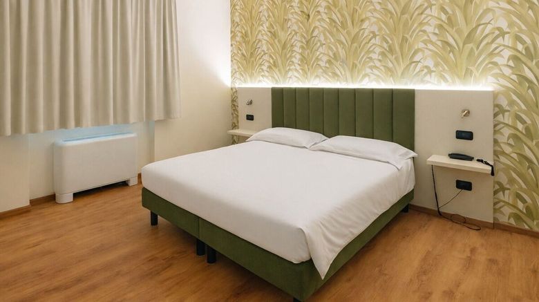<b>Hotel Riz Room</b>. Images powered by <a href="https://www.leonardoworldwide.com/" title="Leonardo Worldwide" target="_blank">Leonardo</a>.
