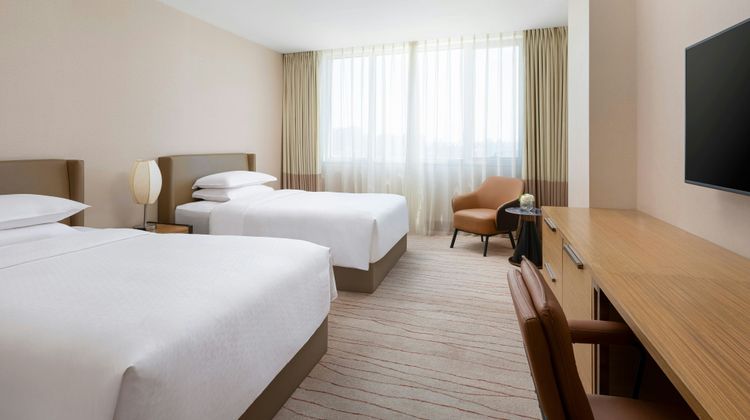Four Points by Sheraton Shanghai, Daning Room
