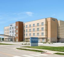 Fairfield Inn & Suites Marriott Exterior