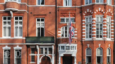 11 Cadogan Gardens