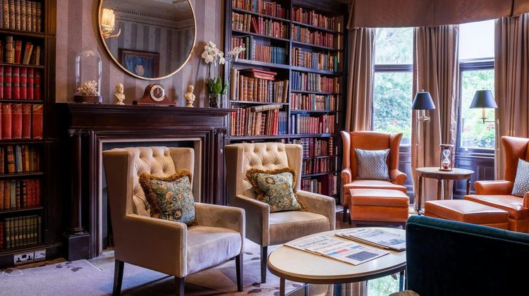 11 Cadogan Gardens Room