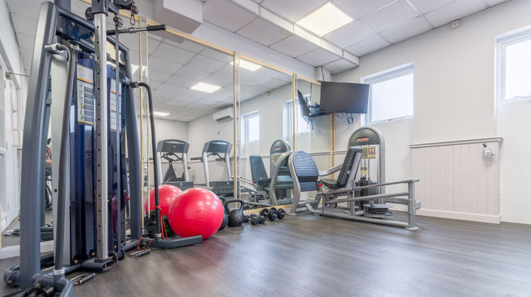 Holiday Inn Newport Health Club