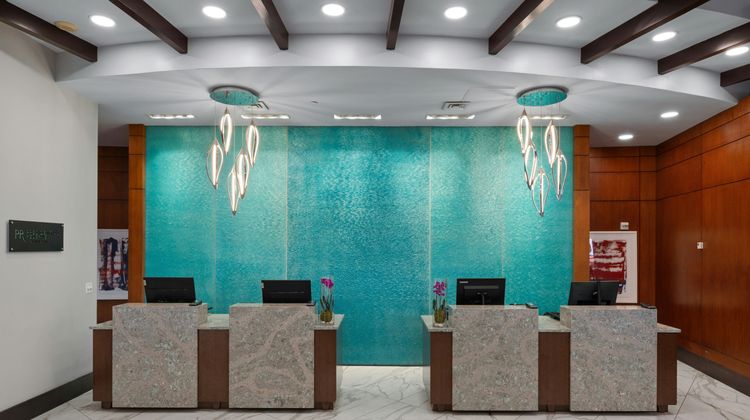 Club Wyndham National Harbor Lobby