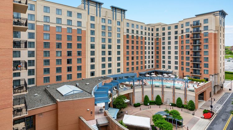 Club Wyndham National Harbor Exterior
