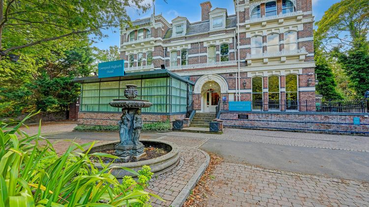 Liverpool Aigburth Hotel Exterior