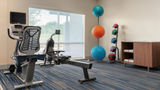 Holiday Inn Express & Suites Staunton Health Club