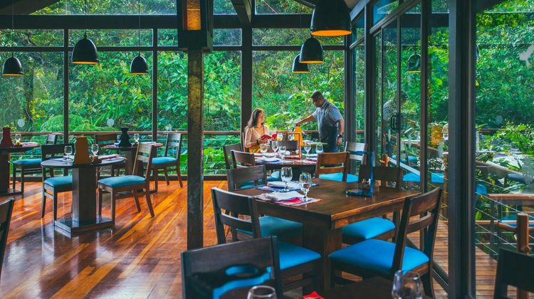 El Silencio Lodge and Spa Restaurant