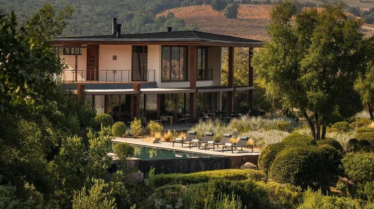 Lapostolle Residence Exterior