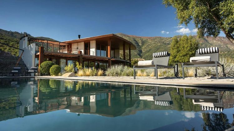 Lapostolle Residence Pool