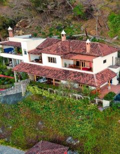 Hotel Casa Palopo