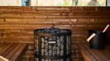 Lon Retreat and Spa Recreation